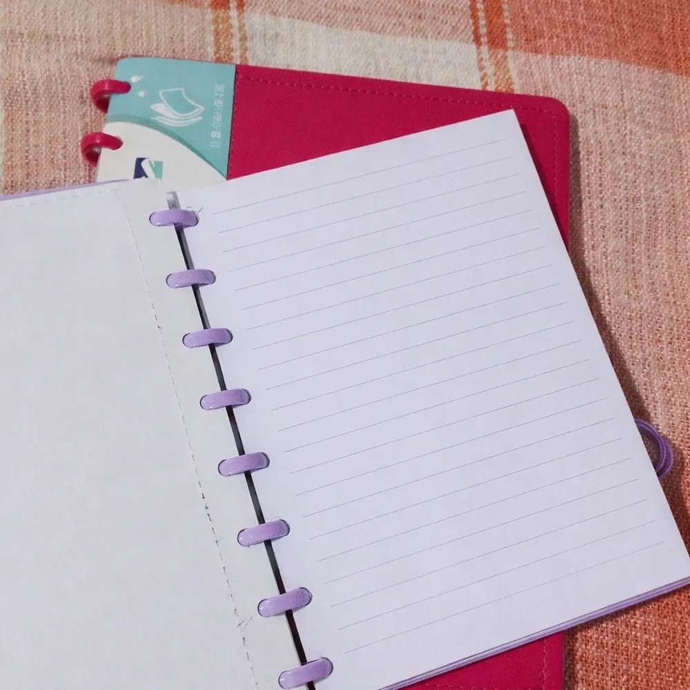 Caderno Inteligente Disco Grande G 60 Folhas Reposicionáveis Capa Dura Lilás Elástico Disko - Imagem 3