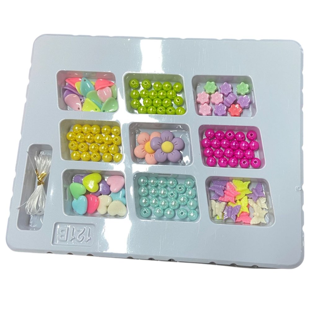 Kit Joias para Criação de Acessórios com Peças Variadas em Metal e Miçangas Coloridas - Imagem 2
