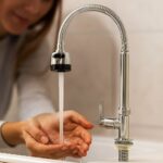 Torneira de Mesa Gourmet Inox com Ducha Retrátil Para Cozinha 360° Alta Pressão 100% Aço Inox