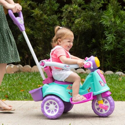 Triciclo Infantil Maral Avespa Pink 2 em 1 Passeio e Pedal com Haste Guia e Acessórios